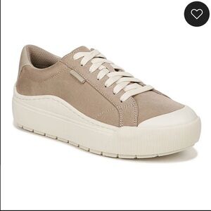 NWOT DR. SCHOLLS Time Off Women's Platform Sneakers size 6 in taupe